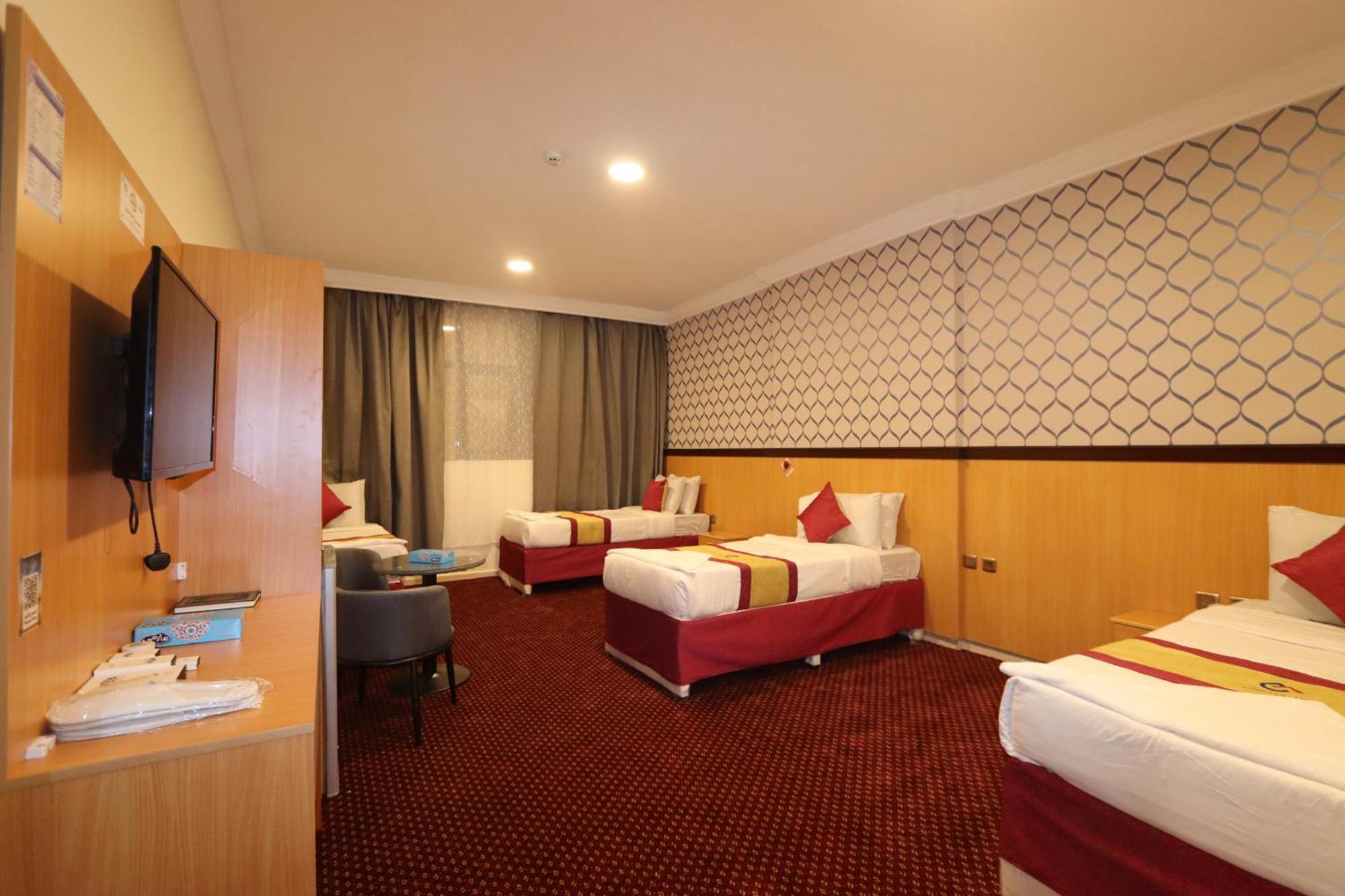 Hotel أعيان البركة 3*